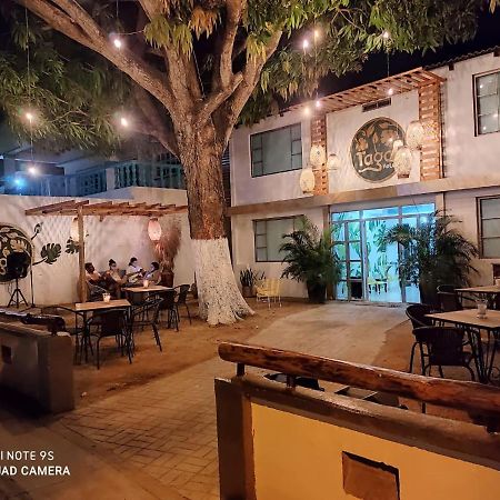 Tagal Hotel Ковеньяс Экстерьер фото