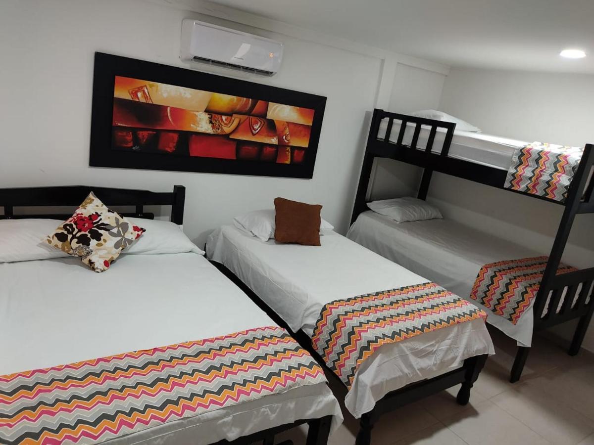 Tagal Hotel Ковеньяс Экстерьер фото